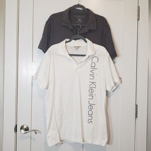 Calvin Klein (Lot Of 2) Textured Shirts Charcoal & White V Neck Short Sl…